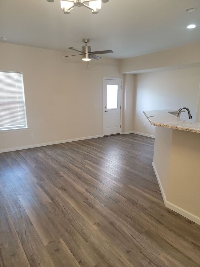 Building Photo - 2472 Flat Top Ln