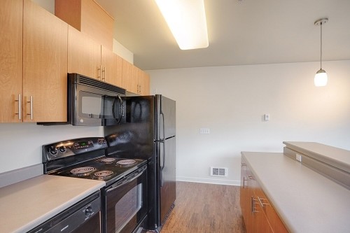 Building Photo - John Court - 2 bedrooms