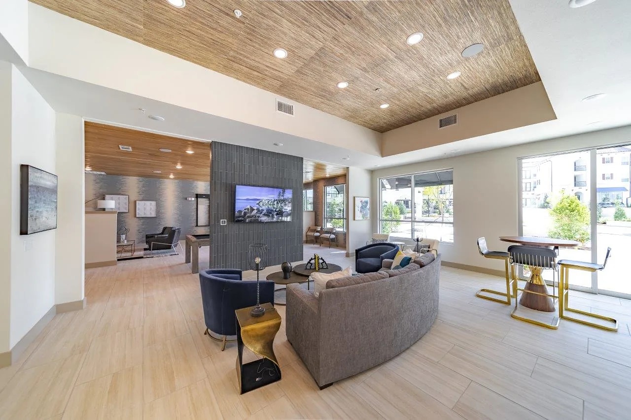 Building Photo - 5344 Sycamore School Rd