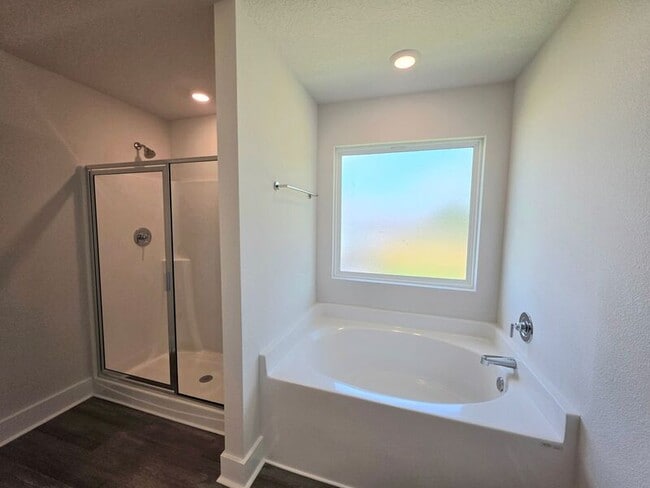 Building Photo - 1632 Amaya Ln