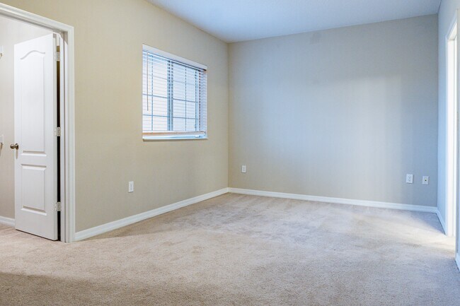 Building Photo - 11926 Sands Cv