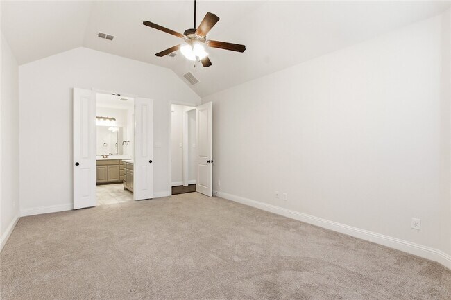 Building Photo - 4110 Maclin Dr