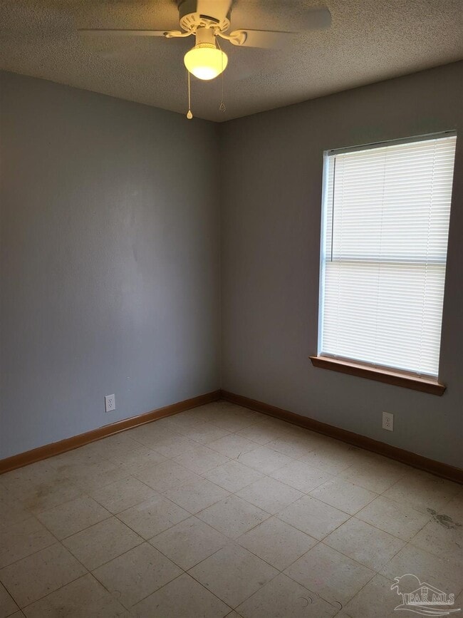 Building Photo - 1901 W Government St