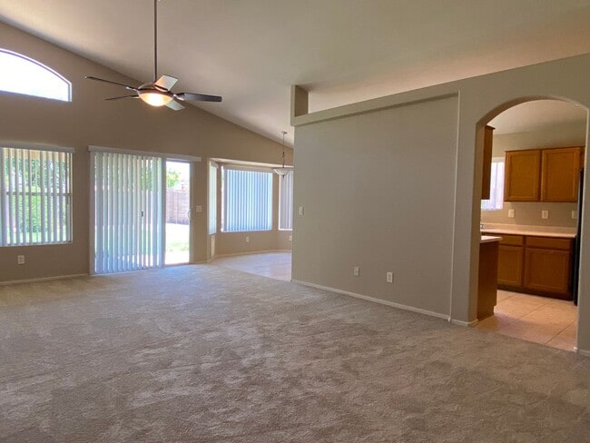 Building Photo - Chandler Single Story House - 3 Bedroom | 2 Bath Rental