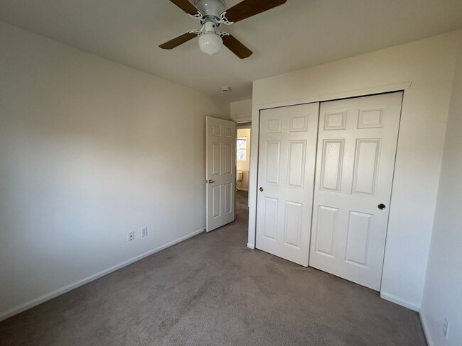 Building Photo - Spacious Fort Collins 4-Bedroom Home with Fenced Yard and Garage