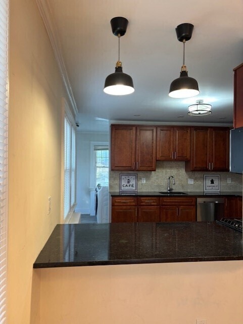 Building Photo - 15 Argyle Ave