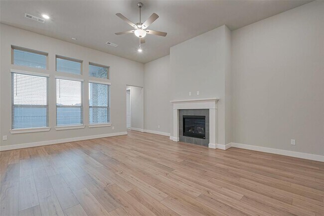 Building Photo - 5106 Blooming Hibiscus Ln