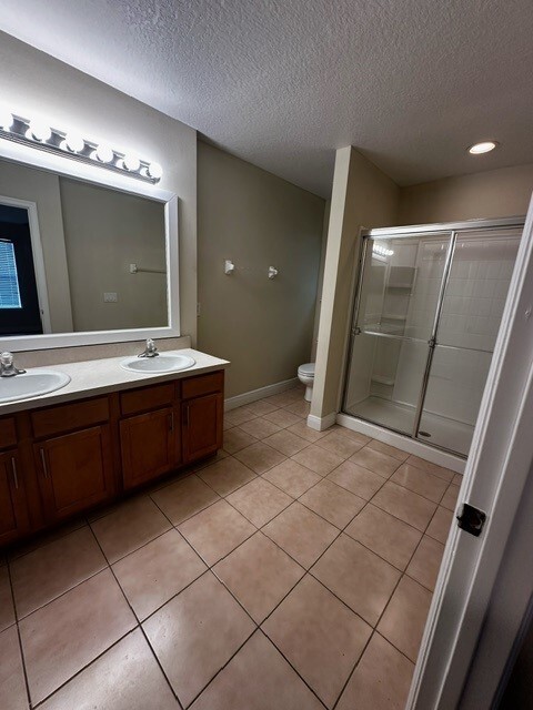 Building Photo - 3929 Pemberly Pines Cir