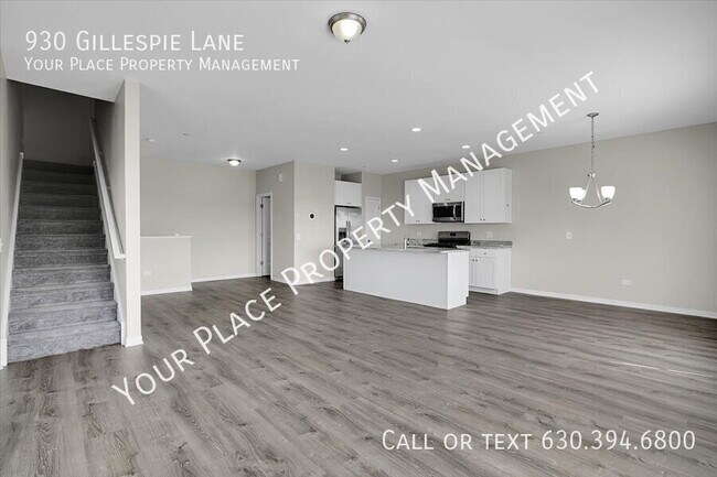 Building Photo - 930 Gillespie Ln