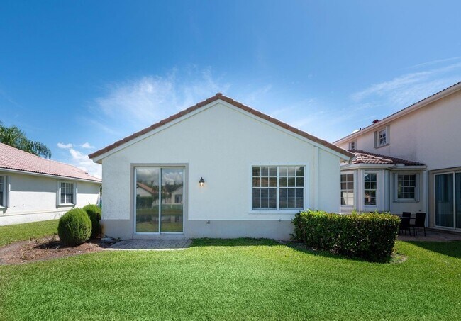 Building Photo - 18650 SW 28th Ct