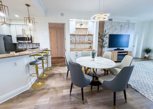 Building Photo - 4050 Marriott Dr