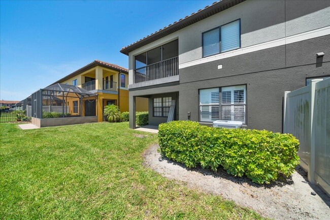 Building Photo - 700 Ventura Dr