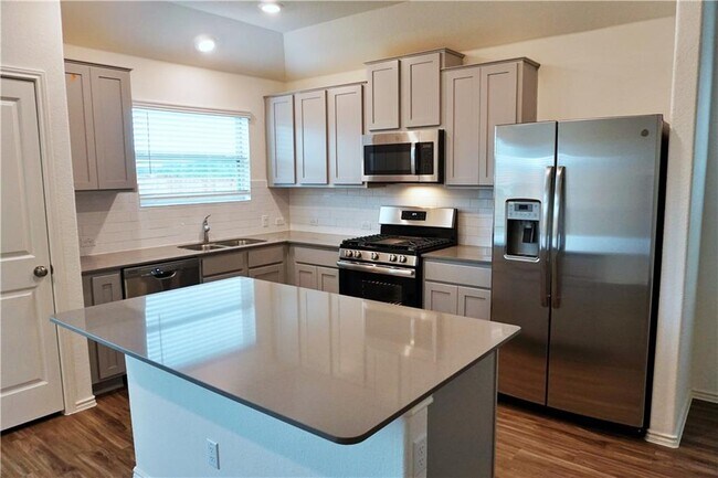 Building Photo - 3493 Pauling Loop