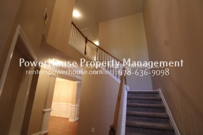 Building Photo - 4830 Hastings Terrace