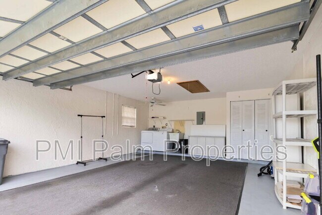 Building Photo - 3852 Wendy Anne Cir