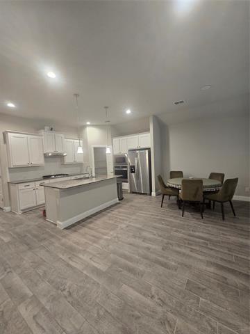 Building Photo - 1704 Razorbill Rd