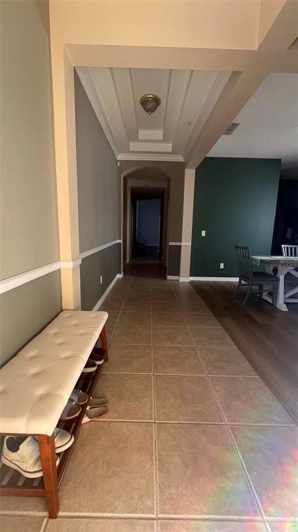 Building Photo - 9910 Moss Rose Way