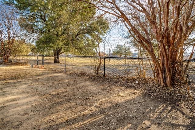 Building Photo - 5712 Lafayette Dr