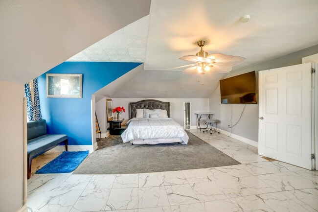 Building Photo - 5112 Towers Terrace