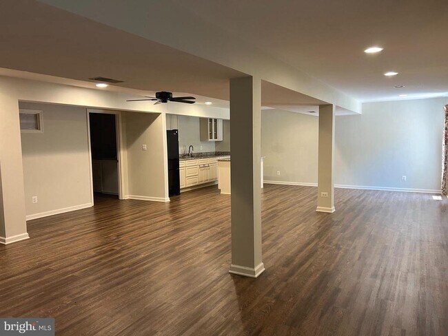 Building Photo - 7 Brannigan Dr