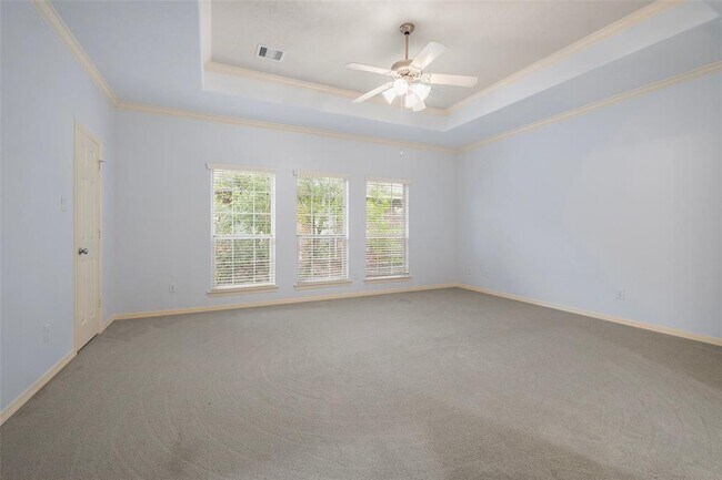 Building Photo - 1518 Olive Park