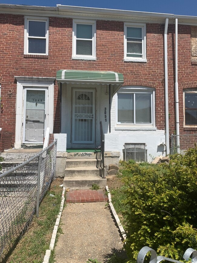 Primary Photo - 3051 Ascension St