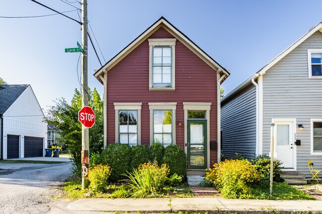 Primary Photo - 607 Lord St