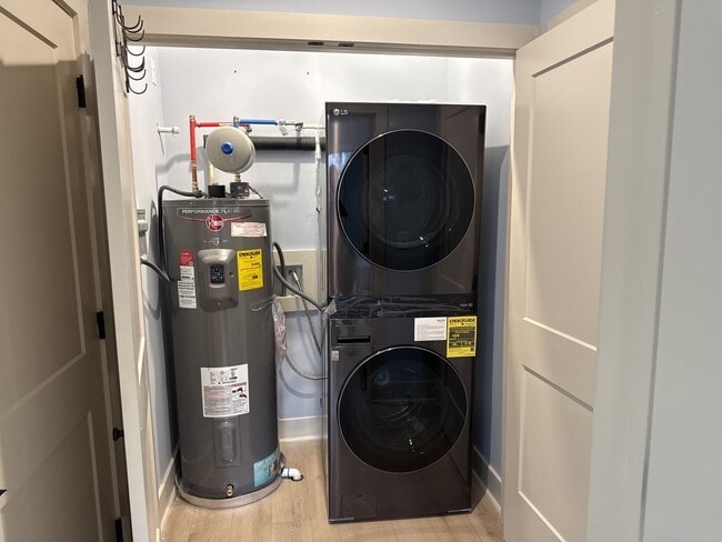 Building Photo - 1073 Hemphill Ave NW