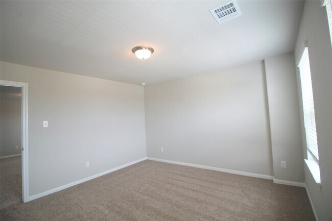 Building Photo - 26018 Windy Prairie Ct