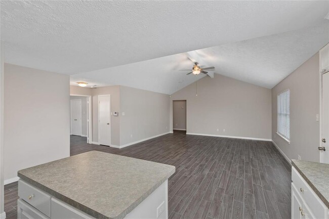 Building Photo - 16302 Many Trees Ln