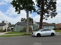 Building Photo - 5738 Agnes Ave