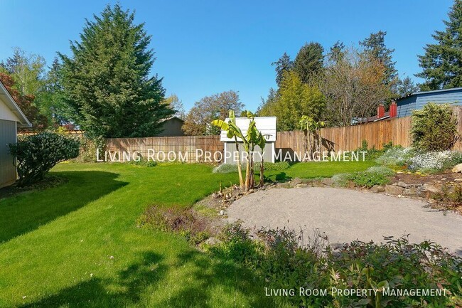 Building Photo - 2012 SE 138th Ct
