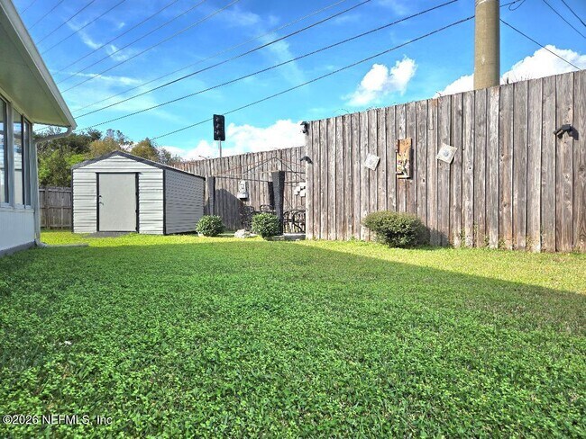 Building Photo - 6931 Cane Grass Ln E