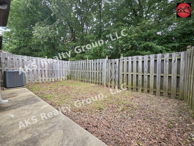 Building Photo - 6116 Townley Way
