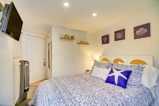 Building Photo - 1161 Nettles Blvd