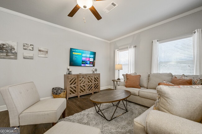 Building Photo - 2059 Pinnacle Walk