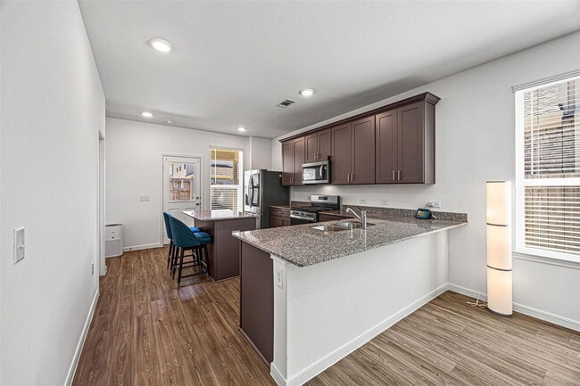 Building Photo - 21127 Dolphin Bay Ln