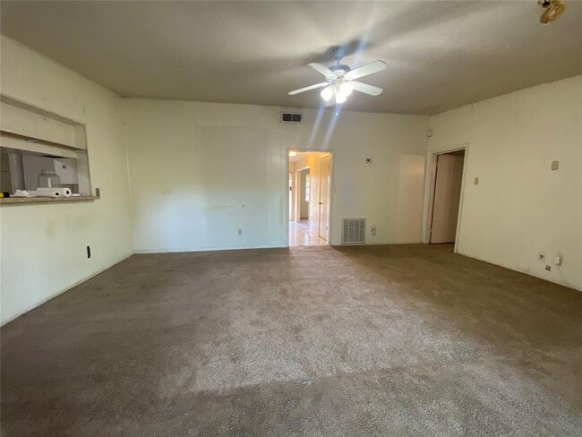 Building Photo - 6107 McKinstry Blvd