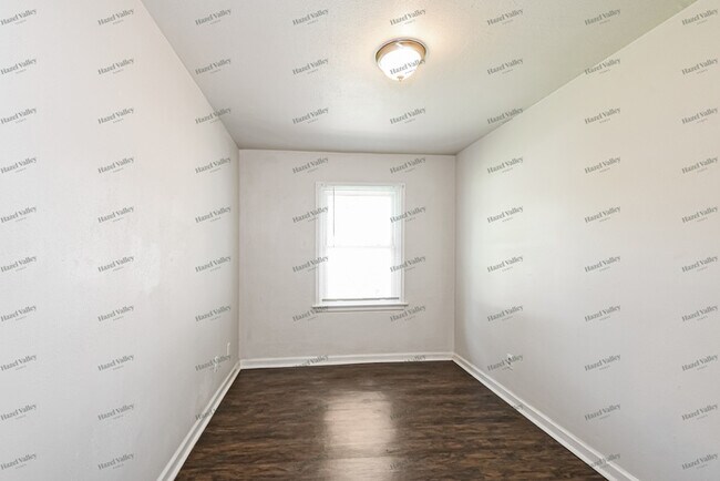 Building Photo - 130 St Daniel Ln