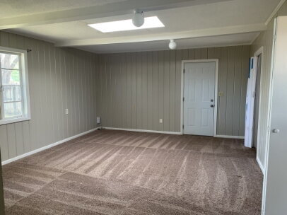 Building Photo - "Charming 3-Bed Oasis with Spacious Living in Prime Lubbock Location!"