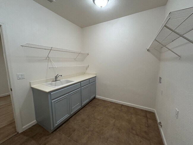 Building Photo - 759 Hagerman Peak Dr