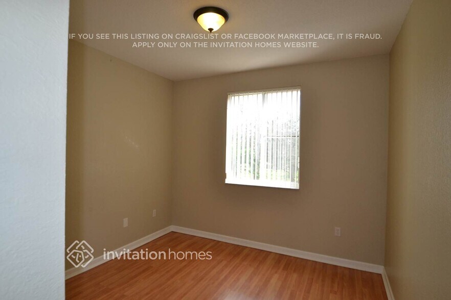 Building Photo - 13100 SW 54th Ct