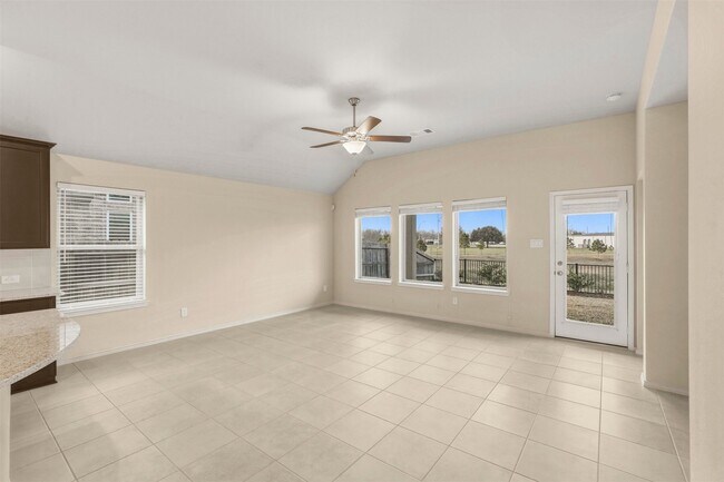 Building Photo - 1322 Wild Mustang Trl