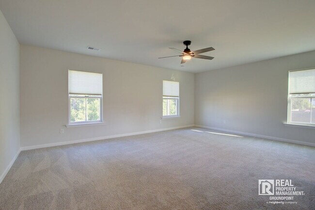 Building Photo - 137 Paddle Boat Wy