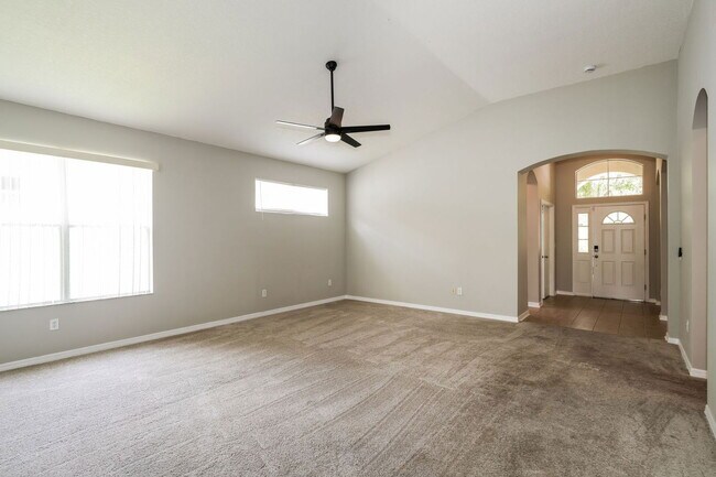 Building Photo - 31212 Anniston Dr