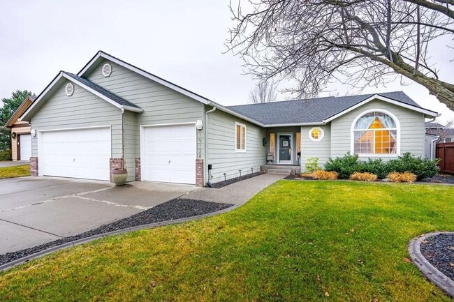 Primary Photo - Coming October 2025!!! Spacious 4-Bed Home...