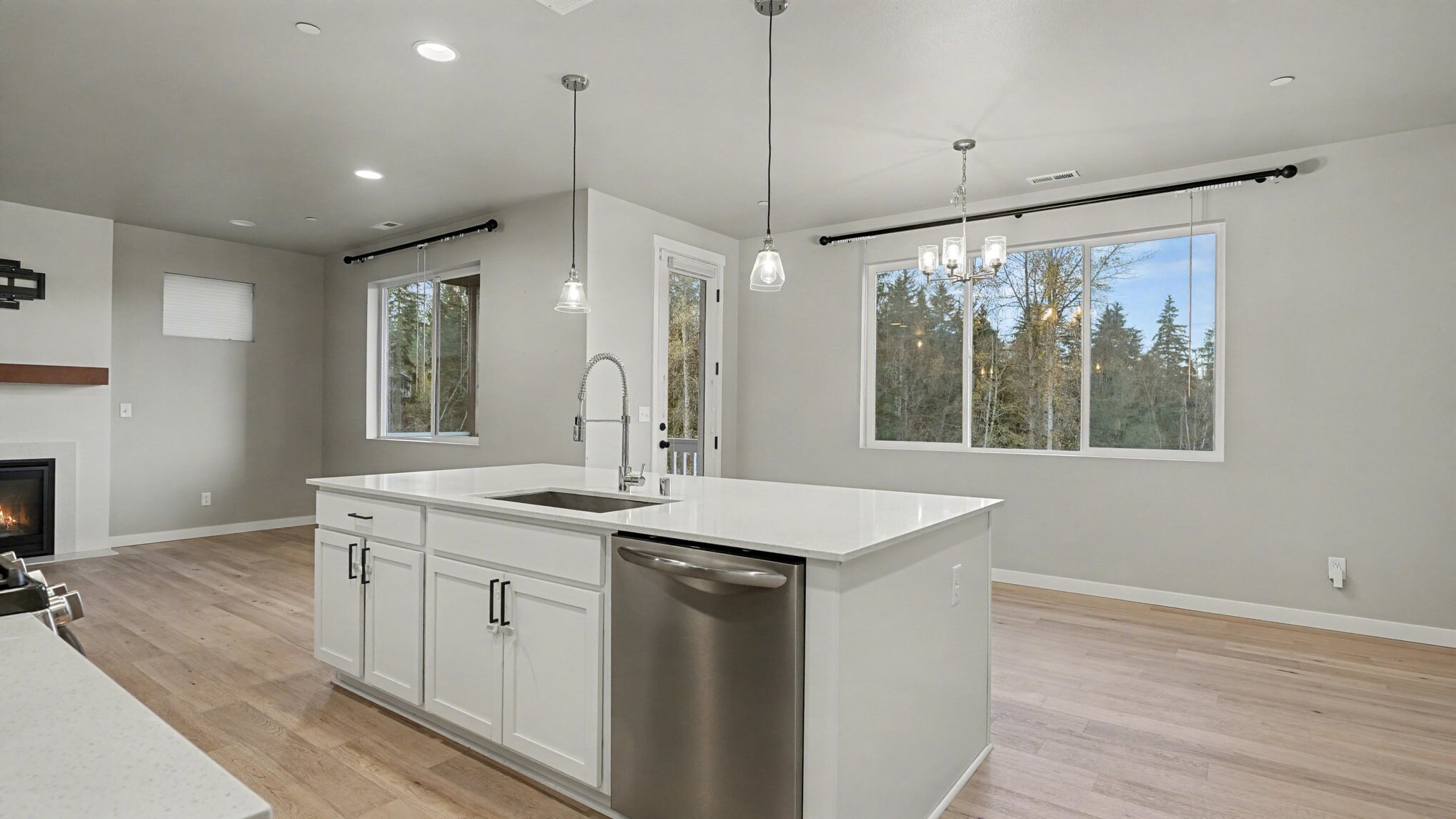 Building Photo - 8761 69th Pl NE