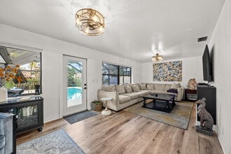 Building Photo - 14248 Paddock Dr