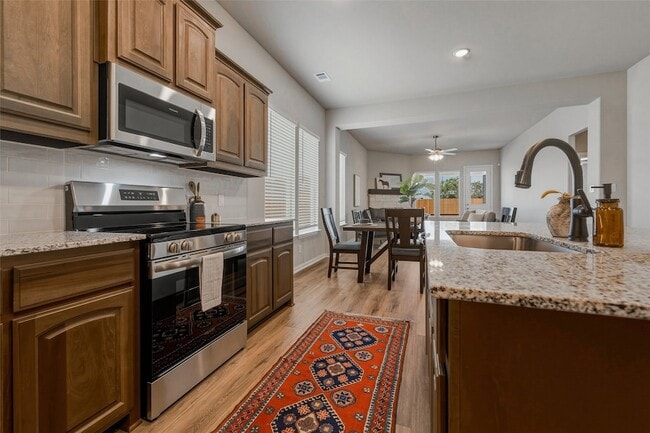 Building Photo - 1229 Sabine River Ln