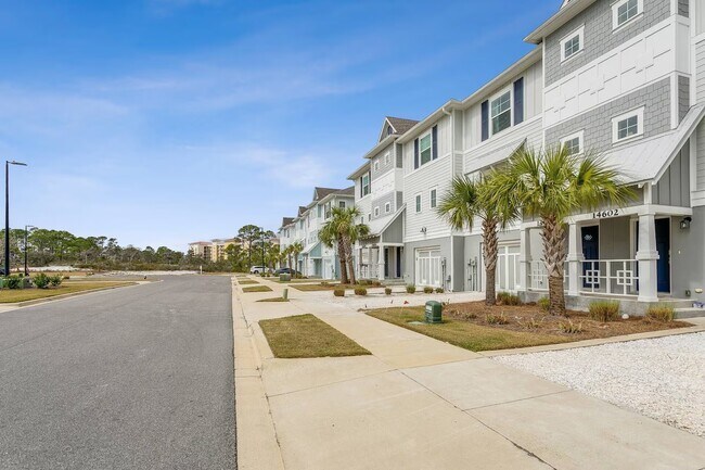 Building Photo - 14604 Salt Meadow Dr